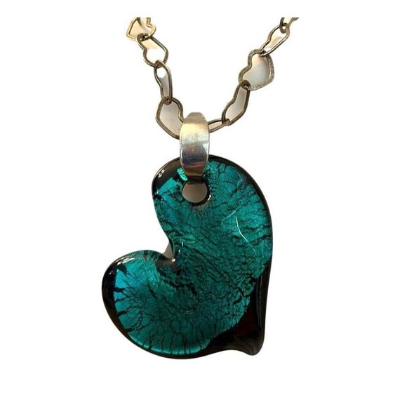 Murano Glass Italy Green Glass Heart Pendant Necklace Silver Tone Heart Chain - Picture 2 of 6
